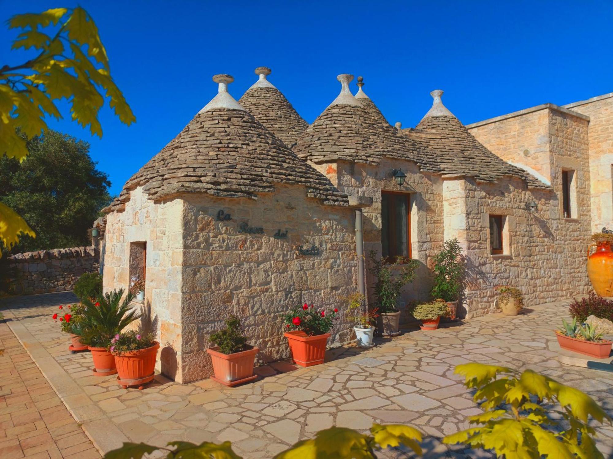 La Rosa Dei Trulli B&B Alberobello Bagian luar foto