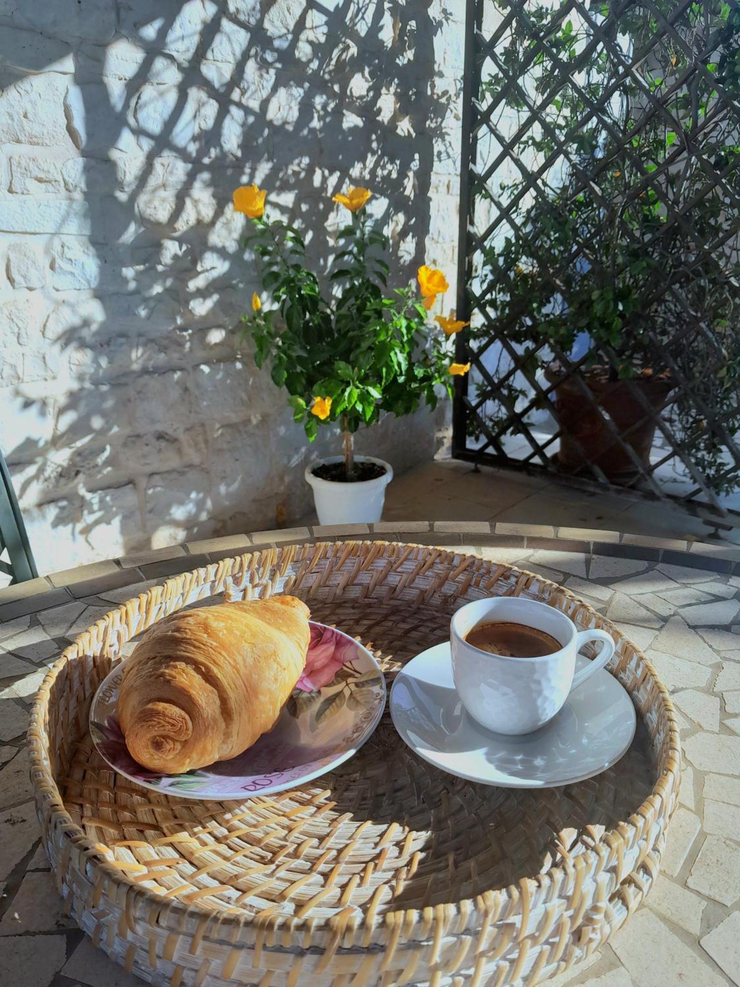 La Rosa Dei Trulli B&B Alberobello Bagian luar foto