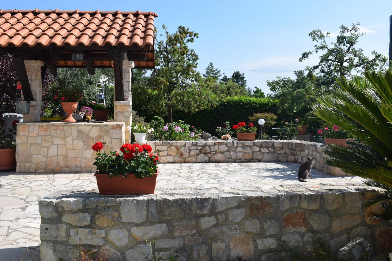 La Rosa Dei Trulli B&B Alberobello Bagian luar foto